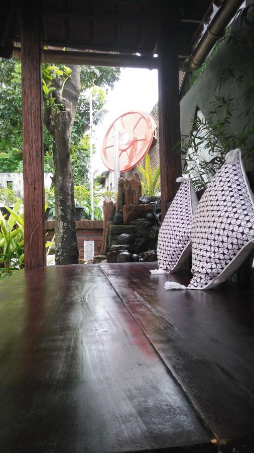Ngampilan Backpacker Hostel Yogyakarta Exterior foto
