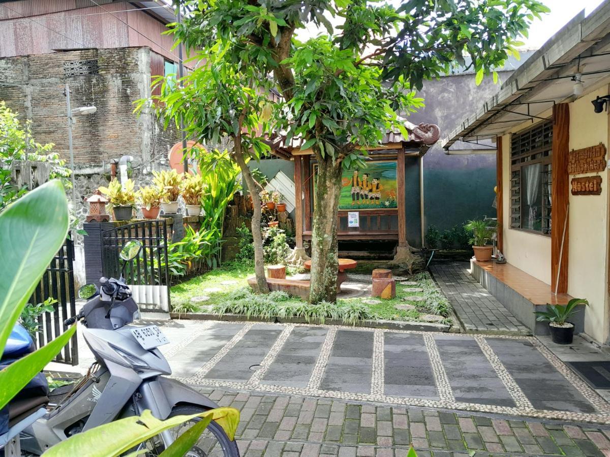 Ngampilan Backpacker Hostel Yogyakarta Exterior foto