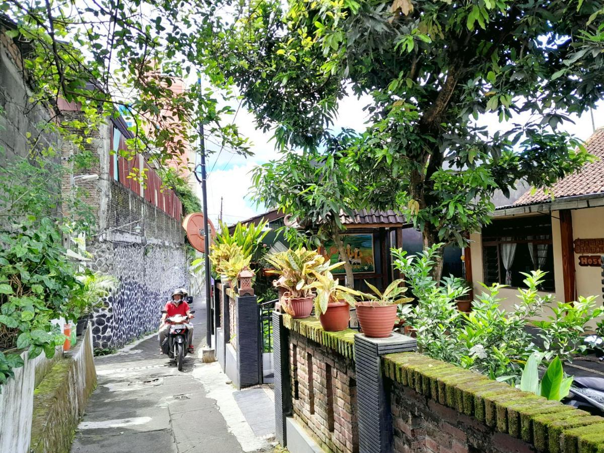 Ngampilan Backpacker Hostel Yogyakarta Exterior foto